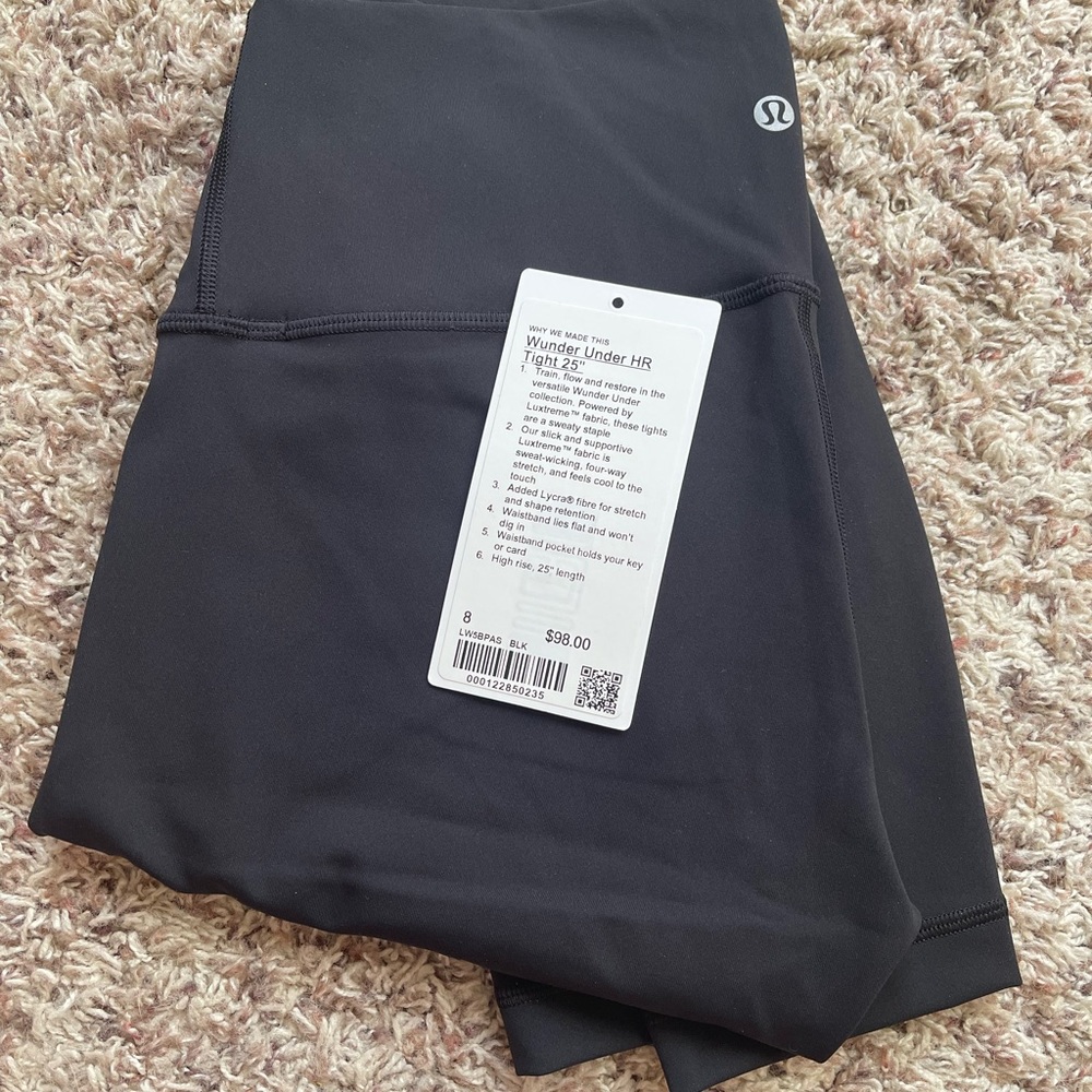 Lululemon Wunder Under black size 8